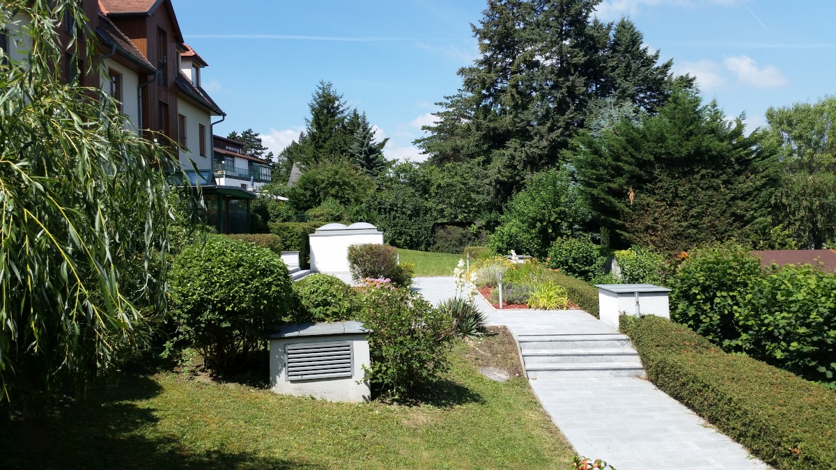 Green Clean Hausbetreuung, Gartenbetreuung, Entrümpelung, Winterdienst, Innenreinigung und Außenreinigung in Klosterneuburg und Umgebung